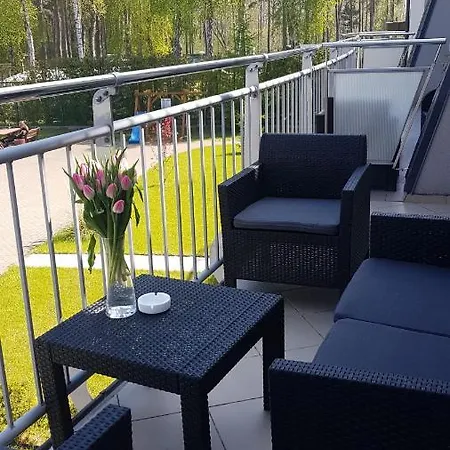 Romantyczny Happy 16 Basen & Kort Tenisowy, Ochrona 24 H - Dla Maksymalnie 6 Osob Pobierowo