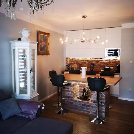 Romantyczny Happy 16 Basen & Kort Tenisowy, Ochrona 24 H - Dla Maksymalnie 6 Osob *