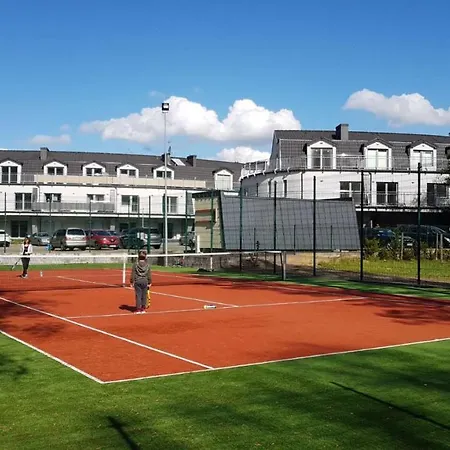 Romantyczny Happy 16 Basen & Kort Tenisowy, Ochrona 24 H - Dla Maksymalnie 6 Osob Lejlighed Pobierowo