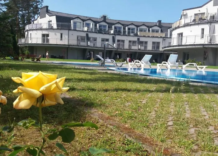 Romantyczny Happy 16 Basen & Kort Tenisowy, Ochrona 24 H - Dla Maksymalnie 6 Osob Lejlighed Pobierowo