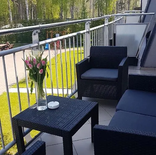 Romantyczny Happy 16 Basen & Kort Tenisowy, Ochrona 24 H - Dla Maksymalnie 6 Osob Pobierowo