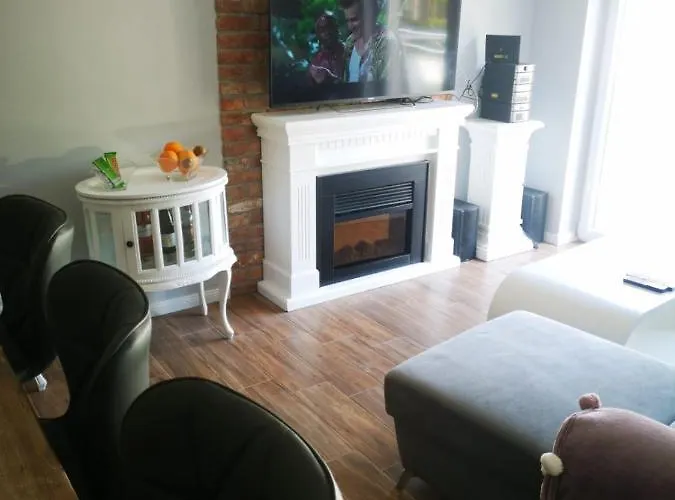 Romantyczny Happy 16 Basen & Kort Tenisowy, Ochrona 24 H - Dla Maksymalnie 6 Osob * Pobierowo