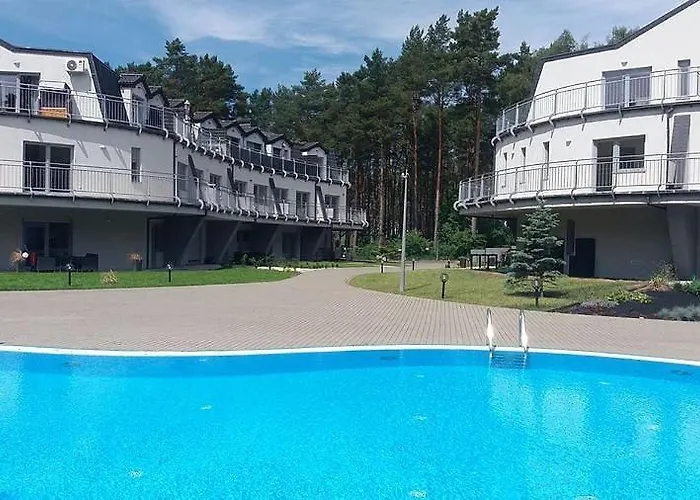 Romantyczny Happy 16 Basen & Kort Tenisowy, Ochrona 24 H - Dla Maksymalnie 6 Osob * Pobierowo